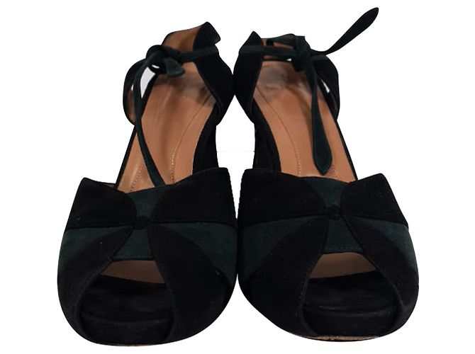 Décolleté peep-toe Marni con cinturino in nastro in camoscio nero - vista 2