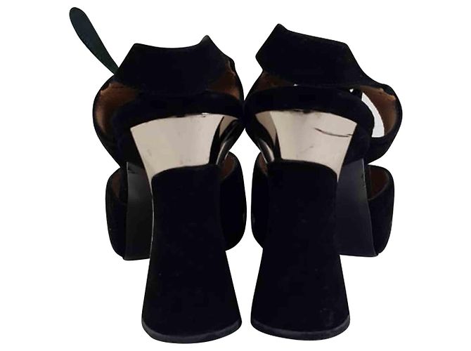 Décolleté peep-toe Marni con cinturino in nastro in camoscio nero - vista 3