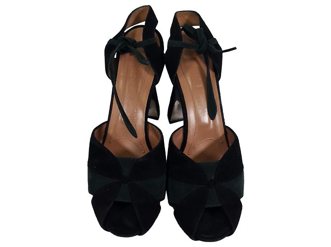 Décolleté peep-toe Marni con cinturino in nastro in camoscio nero - vista 5
