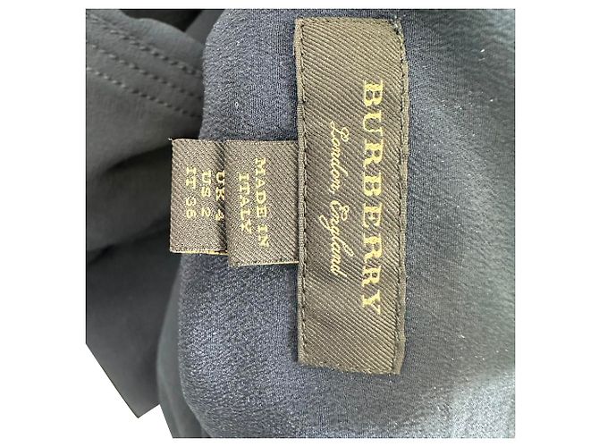 Abito midi a maniche lunghe con bottoni Burberry in seta blu navy - vista 17