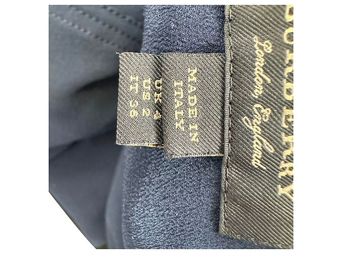 Abito midi a maniche lunghe con bottoni Burberry in seta blu navy - vista 19