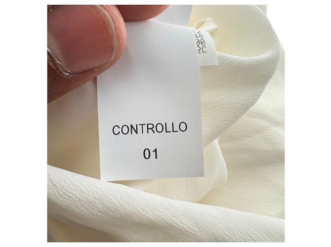 Abito camicia maxi a maniche lunghe Brunello Cucinelli in seta avorio Bianco Crudo - vista 15