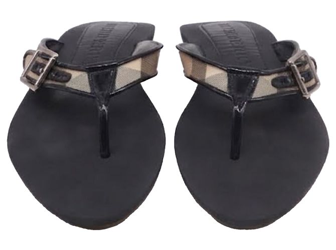 Burberry Nova Check Lancaster Flats in Black Leather - view 2