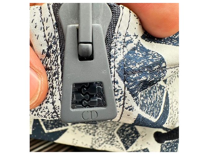 Casaco Anorak com Capuz Dior Motif Estrela em Poliéster Azul Marinho - vista 5