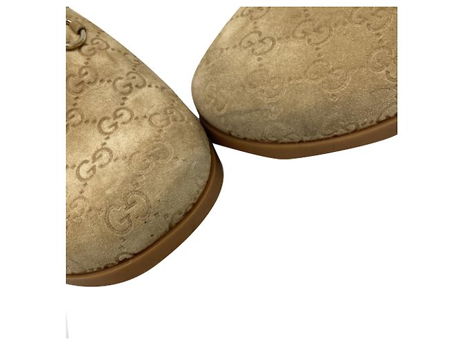 Mules Gucci Sol Horsebit in shearling e camoscio beige - vista 11