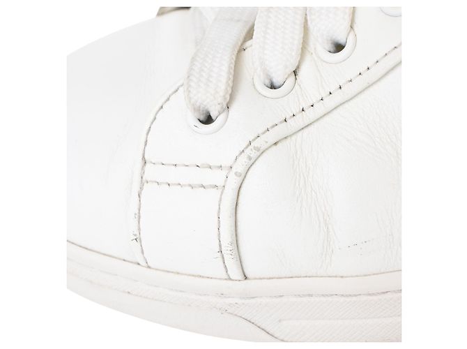 Baskets basses Prada en cuir blanc Écru - vue 18