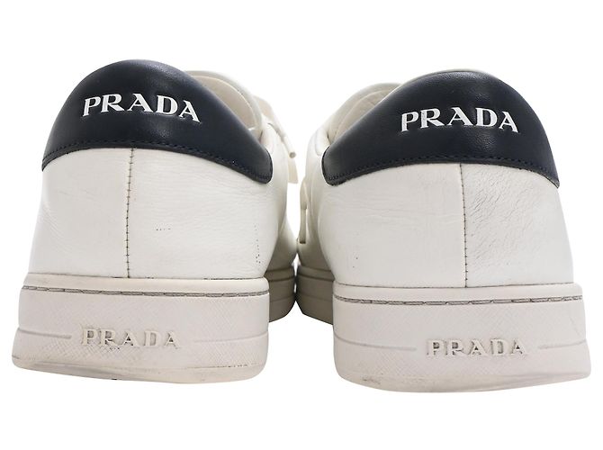 Baskets basses Prada en cuir blanc Écru - vue 3