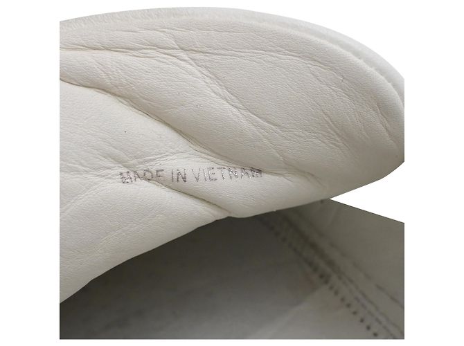 Baskets basses Prada en cuir blanc Écru - vue 8