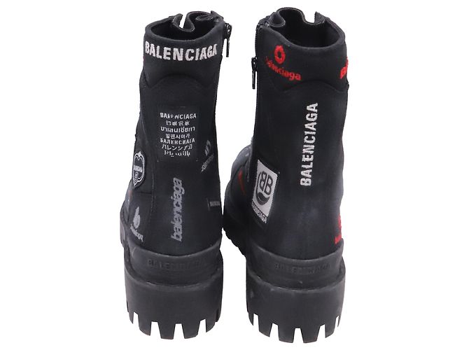 Balenciaga Strike Combat Boots aus schwarzer Baumwolle - Ansicht 4