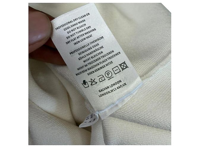 Autre Marque Abito maxi a maniche lunghe con scollo a V Galvan London in viscosa bianca Bianco - vista 6