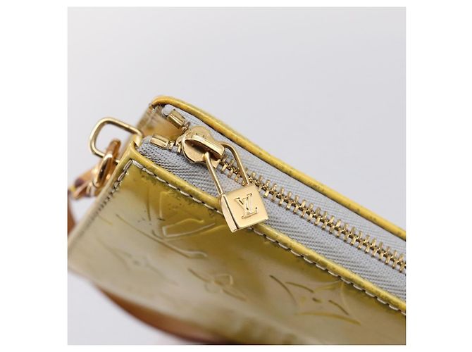 LOUIS VUITTON Monogram Vernis Lexington Pouch Gris M91056 LV - vista 10