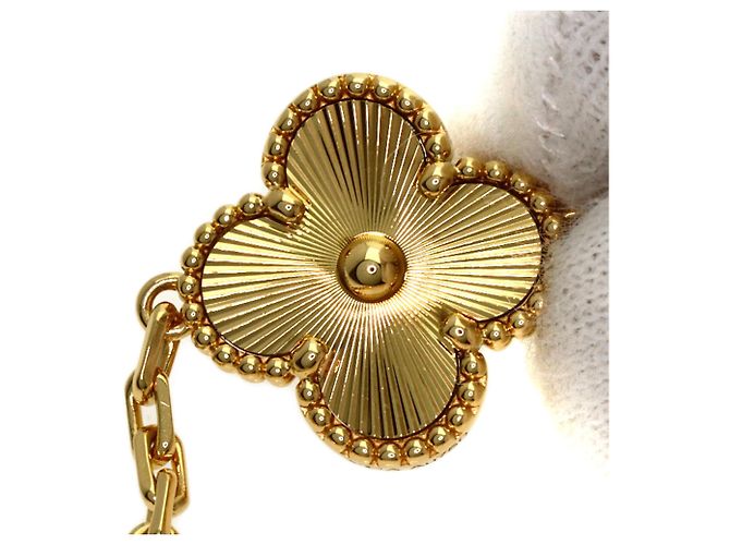 Bracciale Charm Vintage Alhambra Guilloché Van Cleef & Arpels - vista 9