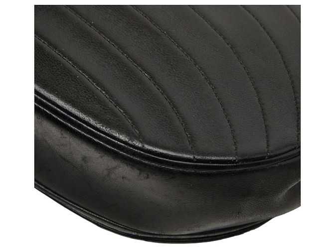 Bolso de hombro con cadena Chanel Coco Mark Half Moon Negro - vista 6