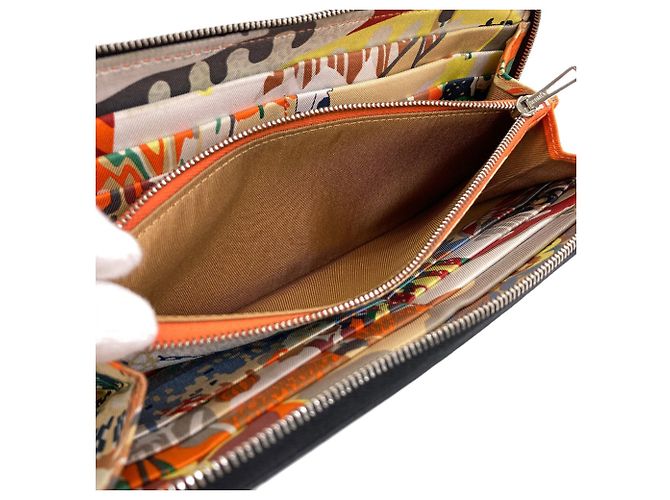 Hermès Hermes Azap Silk Long Wallet Black - view 5