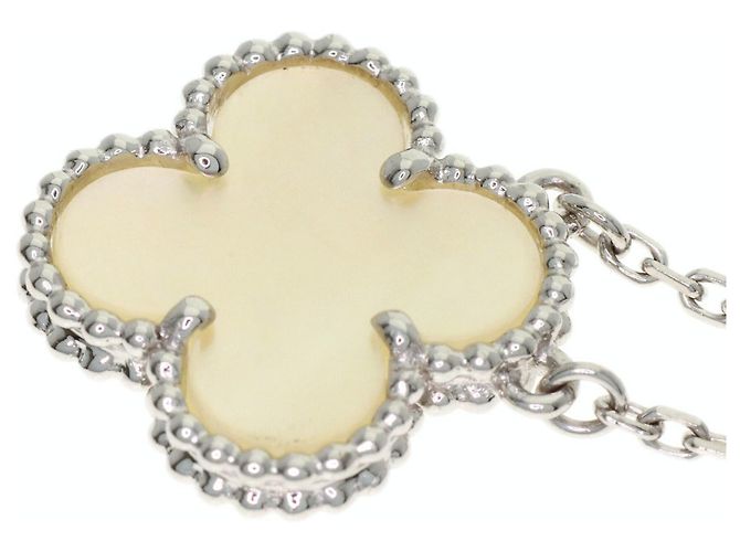 Collana Vintage Alhambra in Madreperla Bianca Van Cleef & Arpels - vista 4