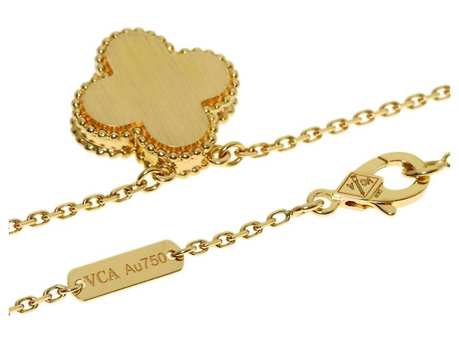 Collana Van Cleef & Arpels Vintage Alhambra in madreperla gialla e diamanti - vista 2
