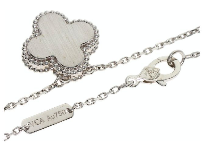 Collana Van Cleef & Arpels Vintage Alhambra Guilloché 1P Diamond - vista 2