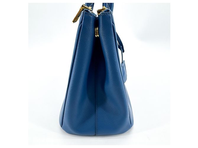 Prada Double Zip Lux Saffiano Leather Medium Azul - vista 4
