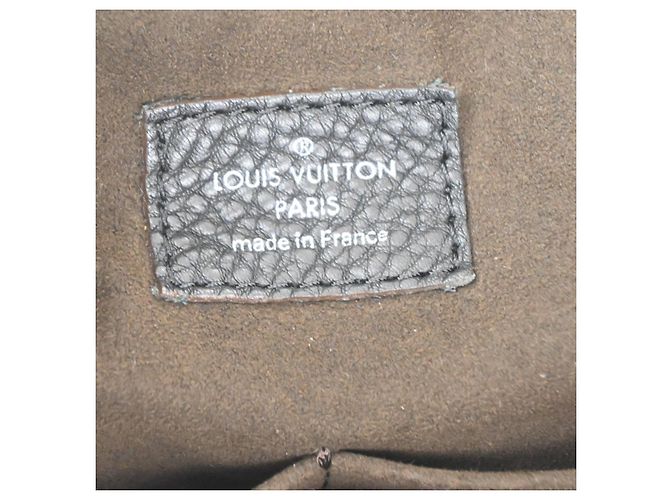 Louis Vuitton Solar Mahina Leather GM Nero - vista 6