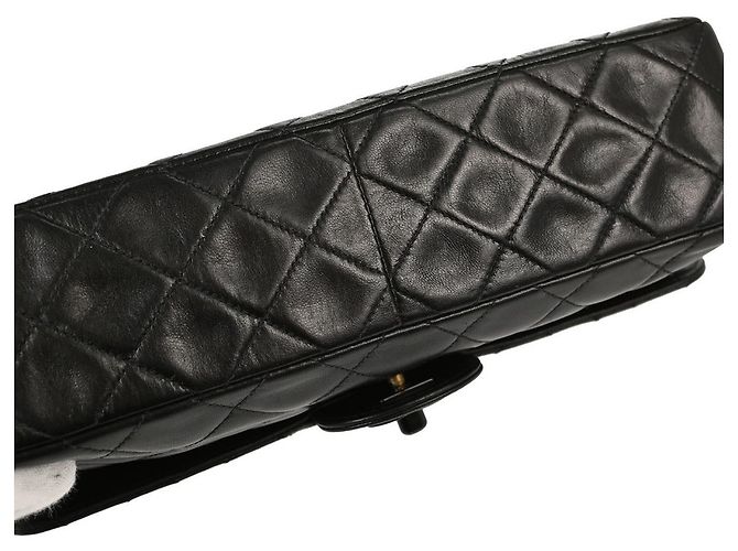 Chanel So Black Classic Single Flap Quilted Lambskin Medium Noir - vue 3