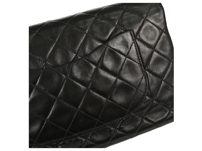 Chanel So Black Classic Single Flap Quilted Lambskin Medium Noir - vue 4