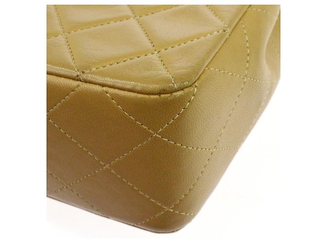 Chanel Retro Classic Square Flap Quilted Goatskin Mini Bege - vista 4