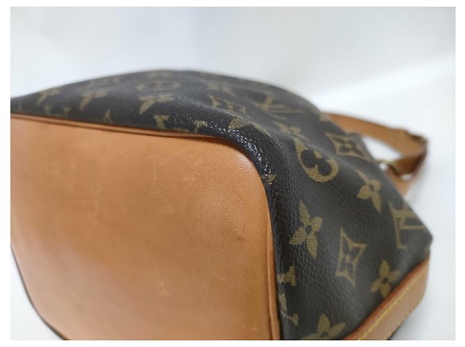 Louis Vuitton Noe Monogram Canvas PM Marrom - vista 6