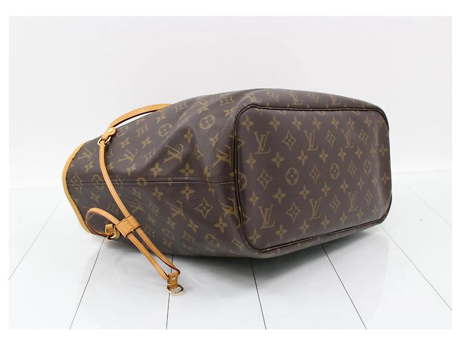 Louis Vuitton Neverfull Trianon Toile and Leather 30 Castaño - vista 3