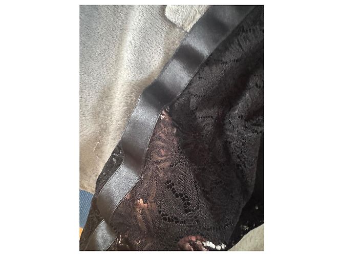 Calças Chanel de renda pretas com riscas laterais de cetim Preto - vista 7