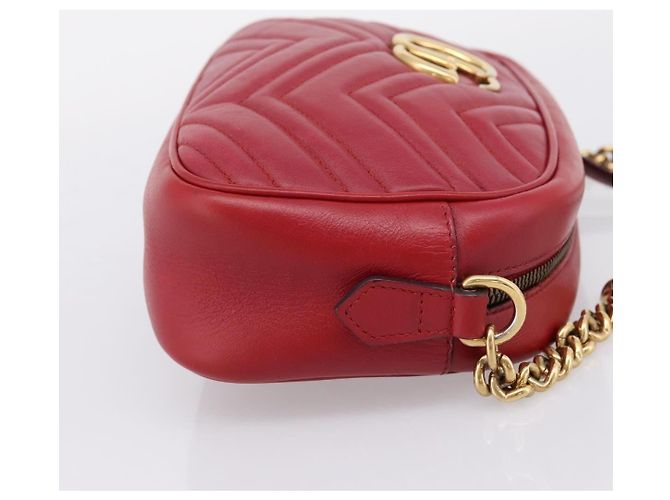 Gucci GG Marmont Matelassé Leather Small Rosso - vista 3
