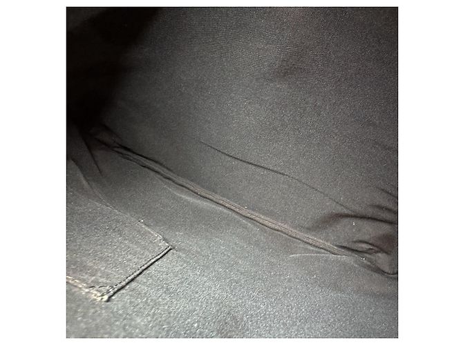 Borsa a tracolla Gucci in pelle nera Nero - vista 5