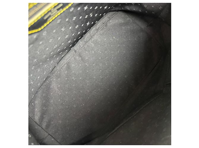 Louis Vuitton Suhali Lockit MM Handtasche Schwarz - Ansicht 5