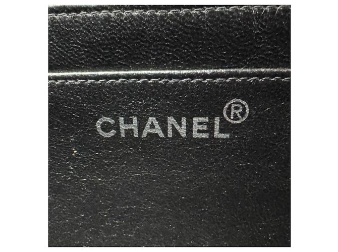 Mochila Chanel em couro envernizado preto - vista 12