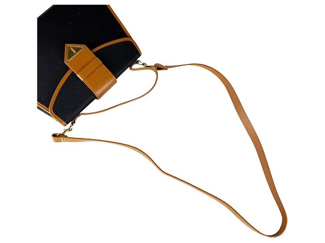 Bolsa de Ombro Yves Saint Laurent Preta e Camel Preto Camelo - vista 10