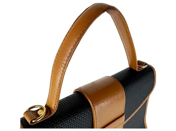Bolsa de Ombro Yves Saint Laurent Preta e Camel Preto Camelo - vista 11