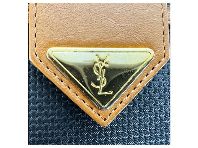 Bolsa de Ombro Yves Saint Laurent Preta e Camel Preto Camelo - vista 12