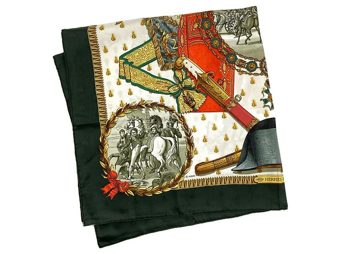 Hermès Pañuelo de seda Hermes Carre 90 Napoleon Negro - vista 2