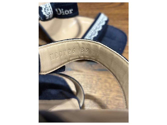 Autre Marque Dior Sandali con tacco in denim blu navy e pizzo - vista 6
