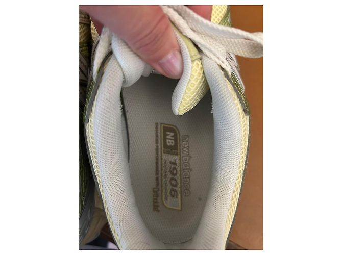 New Balance 1906R Sneakers Giallo e Verde Bianco Marrone chiaro Silver hardware - vista 10