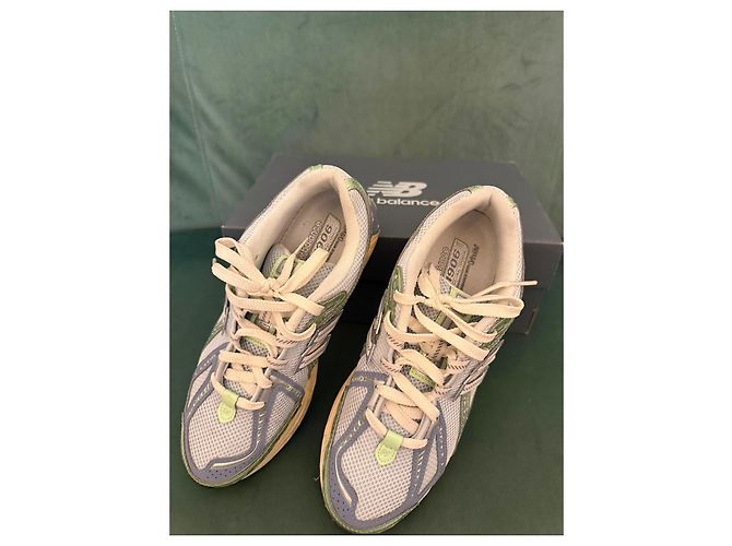 New Balance 1906R Sneakers Blu Beige Verde Grigio - vista 3
