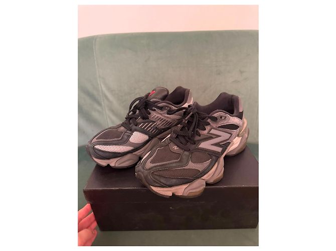 Sneakers New Balance 9060 Nero Grigio - vista 4