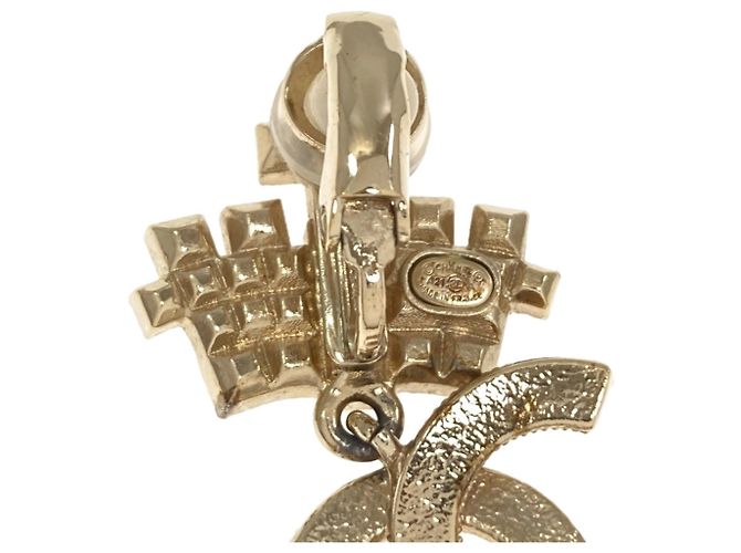 Pendientes de clip Chanel Coco Mark Dorado - vista 3