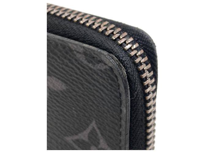 Cartera Zippy Compact Monogram Eclipse Louis Vuitton Monograma - vista 16