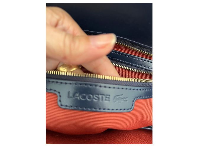 Borsa Lacoste in pelle testurizzata blu navy - vista 6
