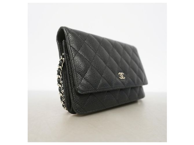 Portafoglio a spalla con catena Chanel Matelassé in Black Nero - vista 2