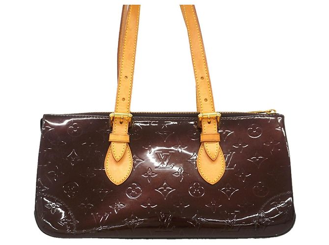 Borsa a tracolla Louis Vuitton Vernis Rosewood Avenue Bordò - vista 10