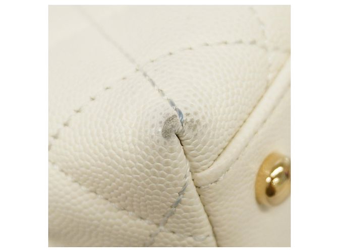 Coco Handle Borsa Chanel in pelle di vitello martellata bianca Bianco - vista 6