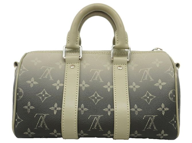 Bolsa Louis Vuitton Monogram Gradient Keepall Bandoulière 25 Verde - vista 11