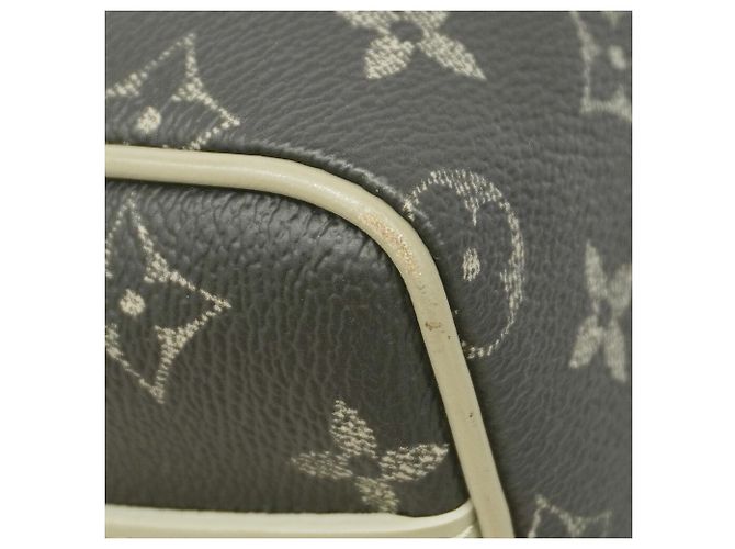 Bolsa Louis Vuitton Monogram Gradient Keepall Bandoulière 25 Verde - vista 7