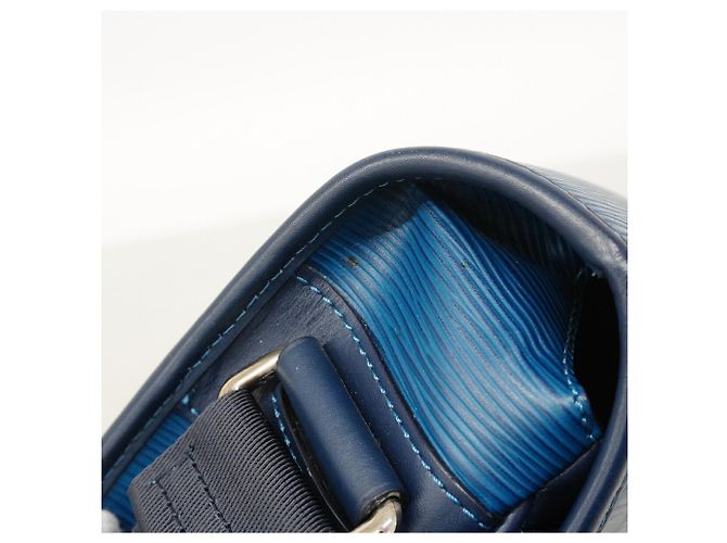 Bolsa de Ombro Louis Vuitton Epi Downtown BB Azul marinho - vista 10